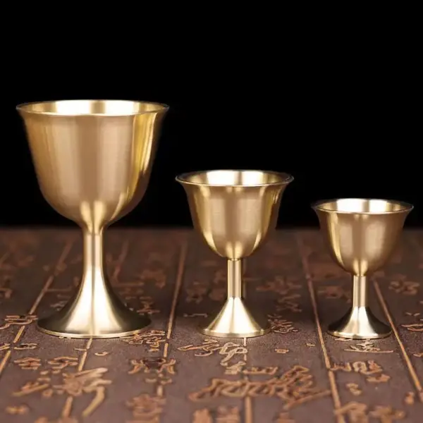 Pure Copper Chalice Cup cocktail glass Wine Goblet Brass Beverage Tumbler Brass Goblet Metal Liquor Tumbler For Party Home